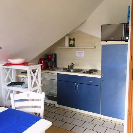 Knopf Mit 3 Apartment